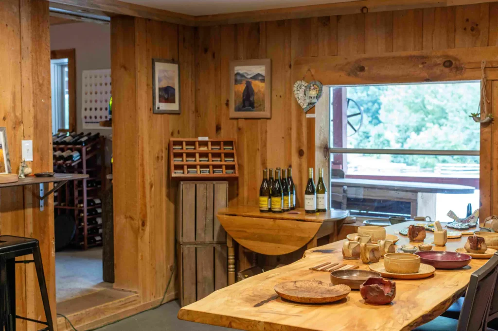 Profitable Farm-to-Table Market in Scenic Corridor